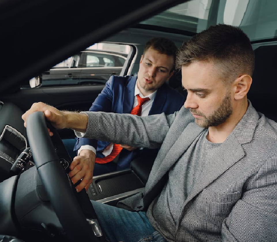 Best driving school in West Sydney – James Driving School banner with car, road and professional driving lessons for learners
